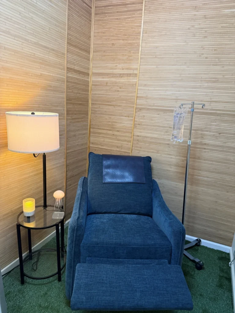 Reclining chair in the Quail Ridge IV therapy room